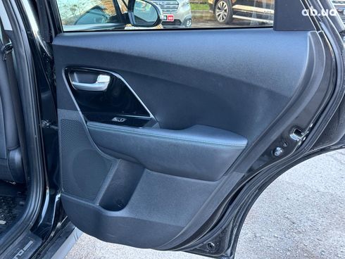 Kia Niro 2022 черный - фото 20