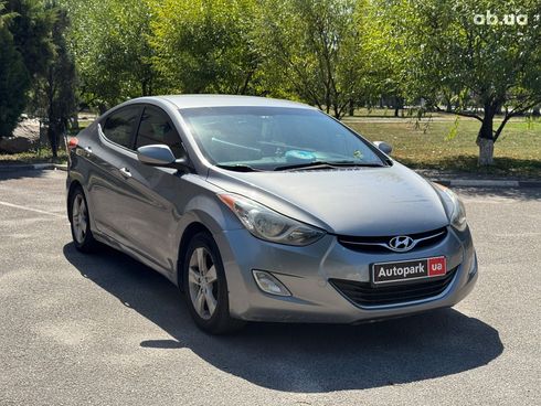 Hyundai Elantra 2011 серый - фото 7