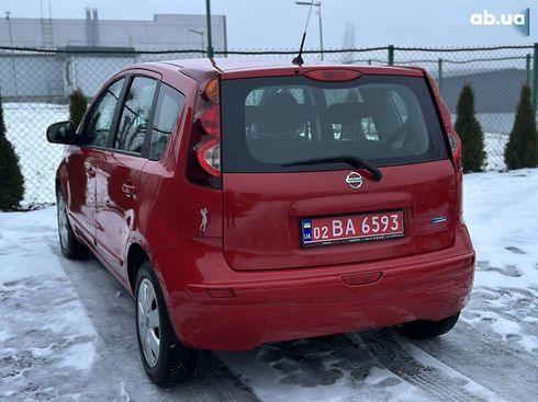 Nissan Note 2010 - фото 15