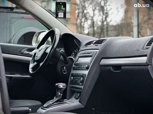 Skoda Octavia 2009 - фото 27