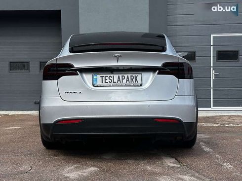 Tesla Model X 2016 - фото 9