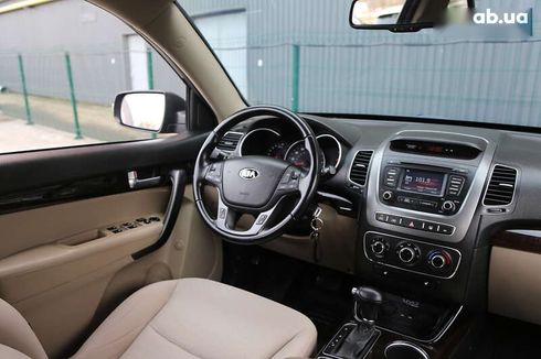 Kia Sorento 2013 - фото 13