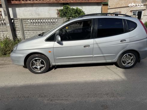Chevrolet Tacuma 2005 серебристый - фото 8