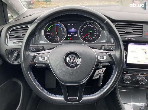 Volkswagen e-Golf 2020 - фото 29