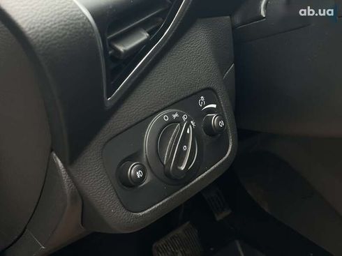 Ford Kuga 2013 - фото 13