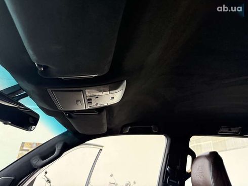 Toyota Land Cruiser Prado 2019 - фото 11