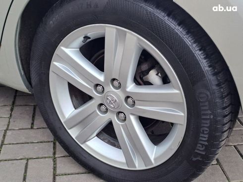 Toyota Auris 2007 серый - фото 18