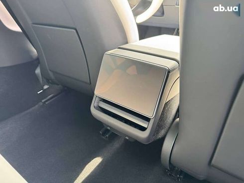 Tesla Model 3 2024 - фото 15