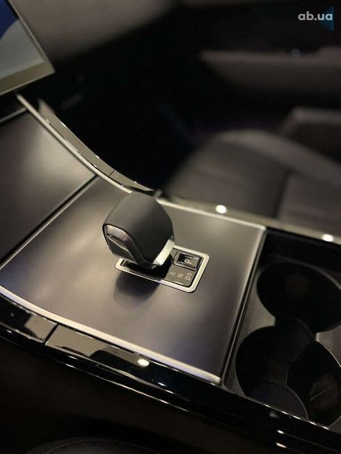 Land Rover Range Rover Velar 2025 - фото 17