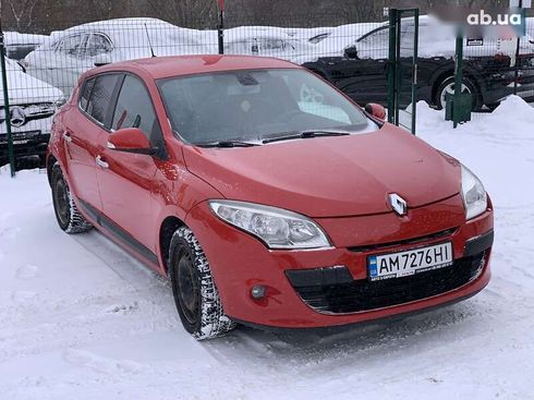 Renault Megane 2010 - фото 10
