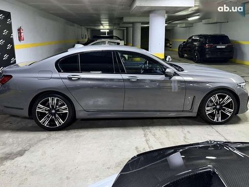 BMW 7 серия 2022 - фото 7