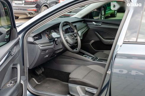 Skoda Octavia 2020 - фото 19