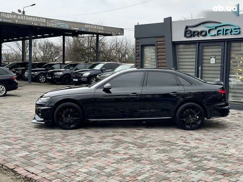 Audi A4 2020 - фото 7
