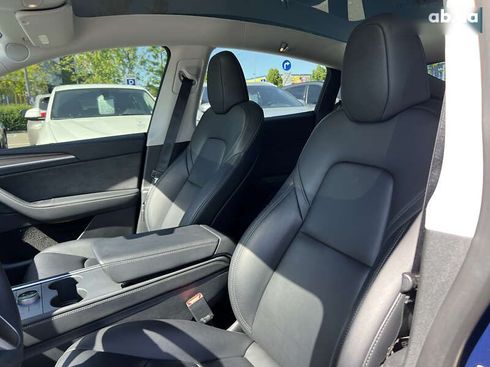 Tesla Model Y 2023 - фото 17