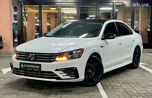 Volkswagen Passat 2018 - фото 8