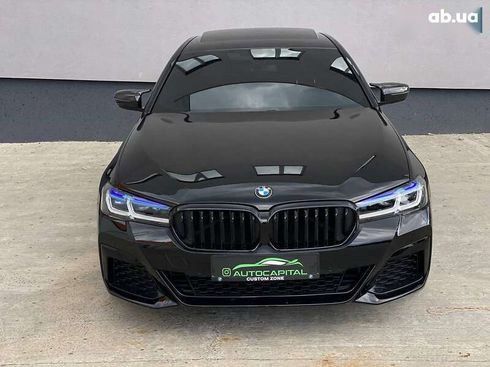 BMW 5 серия 2018 - фото 10