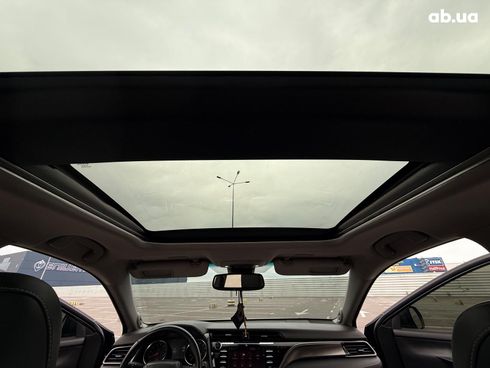 Toyota Camry 2020 черный - фото 30