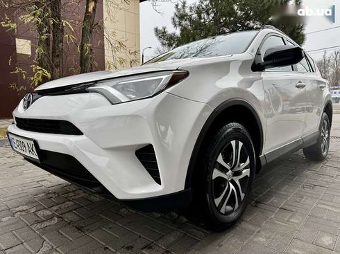 Toyota RAV4 2016 - фото 5