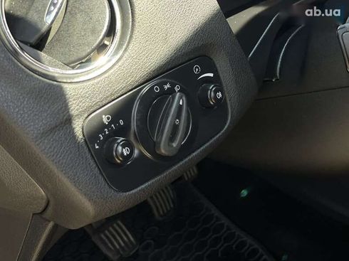 Ford Mondeo 2010 - фото 15