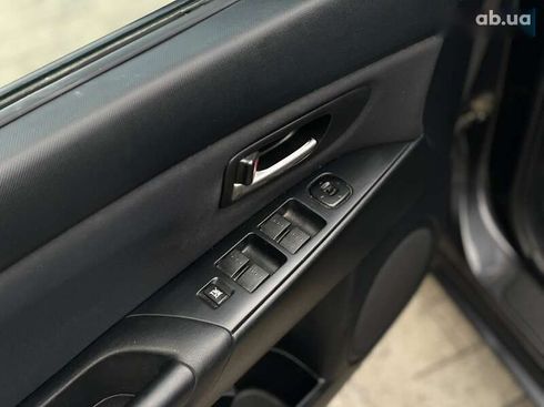 Mazda 3 2005 - фото 13