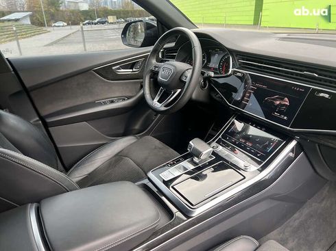 Audi Q8 2020 - фото 28