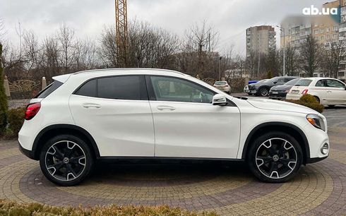 Mercedes-Benz GLA-Класс 2019 - фото 8