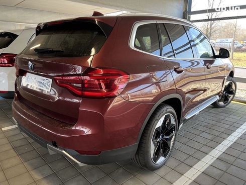 BMW iX3 2022 - фото 25