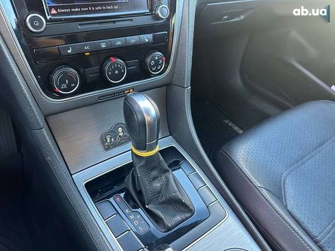Volkswagen Passat 2014 - фото 28