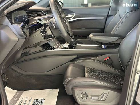 Audi e-tron S 2021 - фото 21