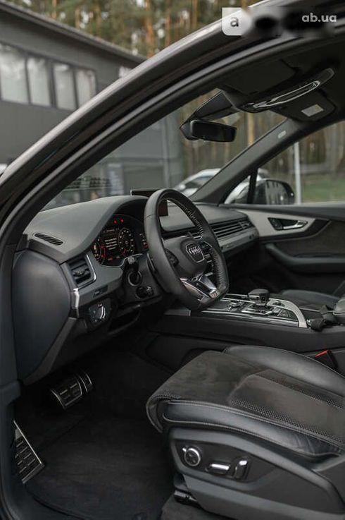 Audi Q7 2019 - фото 27