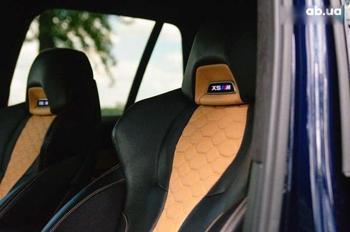 BMW X5 M 2020 - фото 27