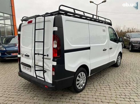 Renault Trafic 2019 - фото 6