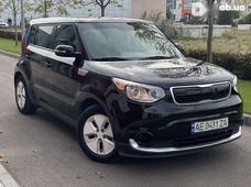 Продаж вживаних Kia Soul 2015 року - купити на Автобазарі