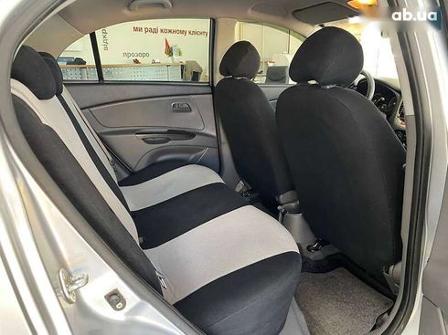 Kia Rio 2010 - фото 29