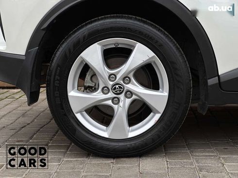 Toyota C-HR 2018 - фото 15