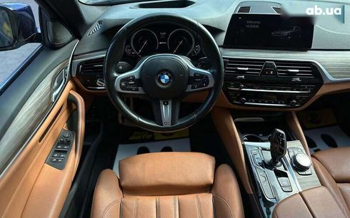 BMW 5 серия 2017 - фото 15