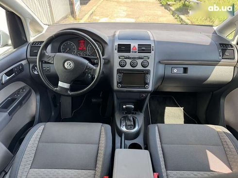 Volkswagen Touran 2009 - фото 21