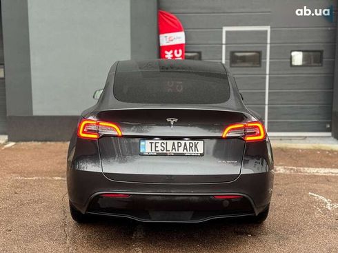 Tesla Model Y 2024 - фото 9