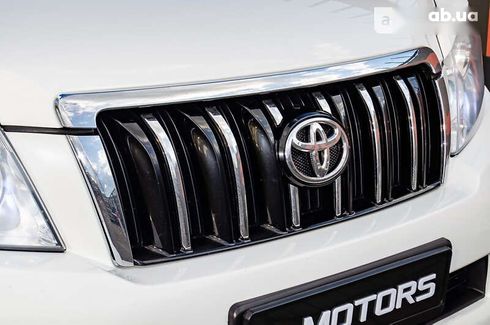 Toyota Land Cruiser Prado 2012 - фото 13