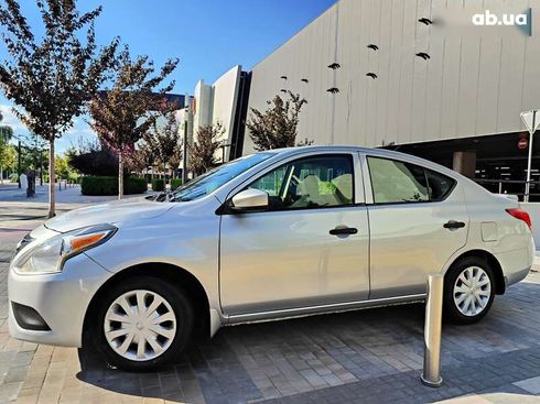 Nissan Versa 2016 - фото 8