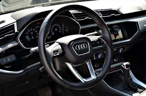 Audi Q3 2020 - фото 25