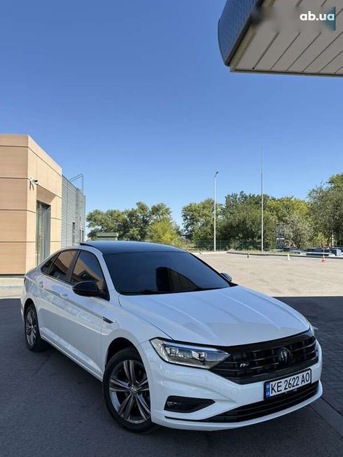 Volkswagen Jetta 2019 - фото 8
