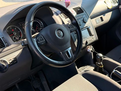 Volkswagen Touran 2015 черный - фото 16