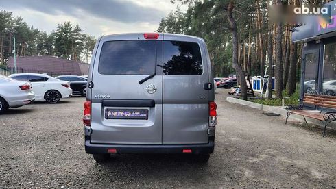 Nissan NV200 2011 - фото 7