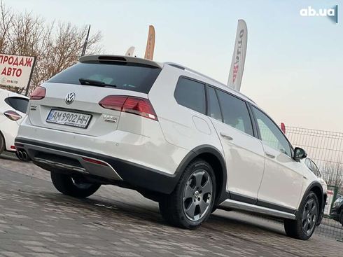 Volkswagen Golf 2018 - фото 14
