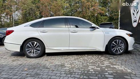 Honda Accord 2019 - фото 10