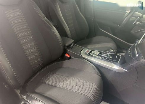 Peugeot 308 2020 - фото 18