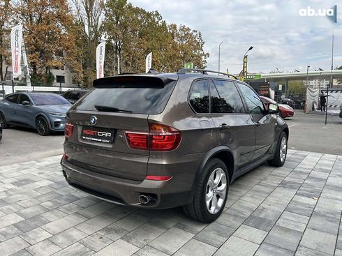 BMW X5 2010 - фото 10