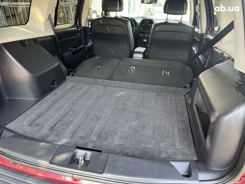 Jeep Patriot 2016 красный - фото 16