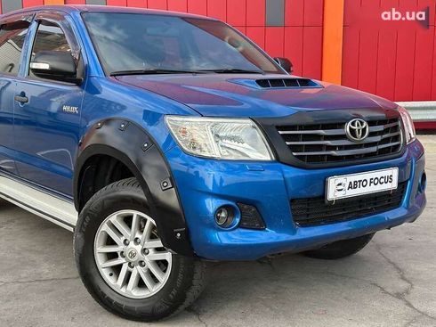 Toyota Hilux 2014 - фото 2